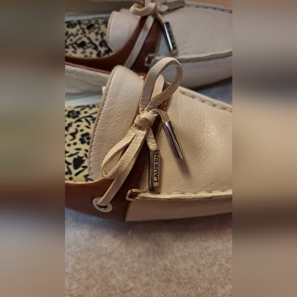 Ralph Lauren Women's Leather Loafers - Cream and Brown Size 9 Medium - Picture 11 of 15
